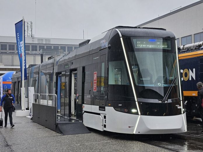 Daejeon-metro-tram-train--built-by-hyundai-rotem--on-innotrans-fair--2024-09-24--picture-by-georgr--cc-by-sa