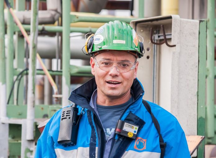 Cologne Germany Industrial-work-with-Personal-Protective-Equipment-04